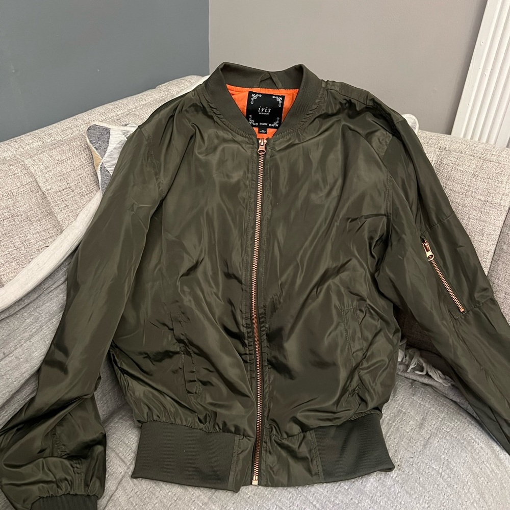 Women’s green  bomber style jacket